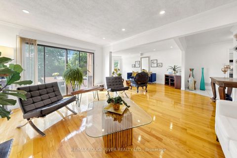 Photo 13 at 4 Atrium Lane, Rouge E11, Toronto