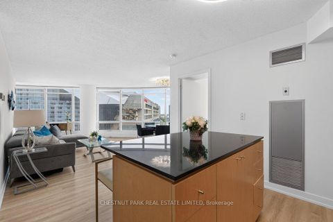 Photo 13 at 1105 - 361 Front Street W, Waterfront Communities C1, Toronto