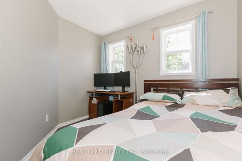Photo 22 at 697 Limpert Terrace, College Manor, Newmarket