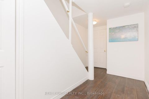 Photo 32 at 697 Limpert Terrace, College Manor, Newmarket