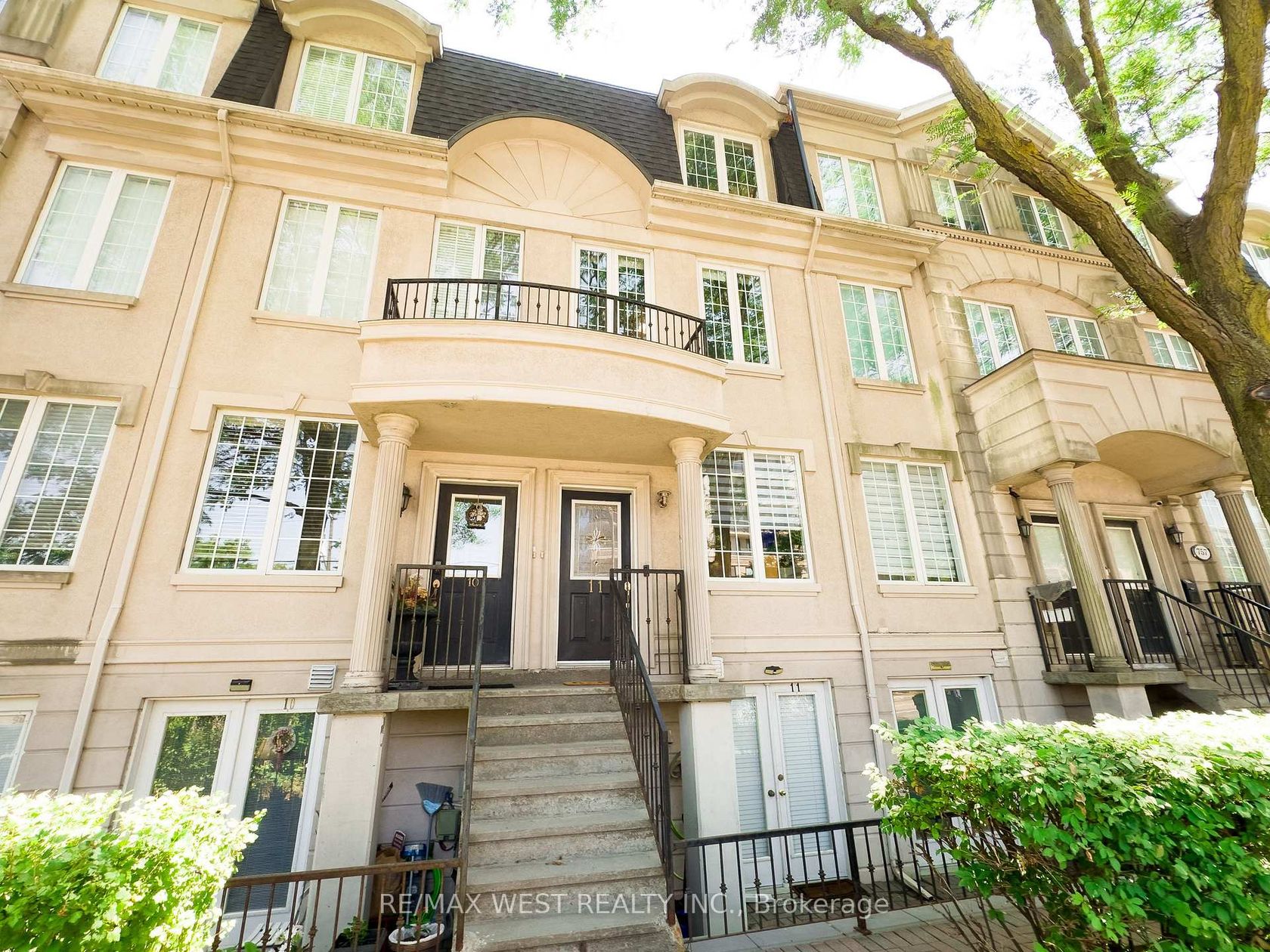 11 - 757 Sheppard Avenue W, Clanton Park, Toronto 