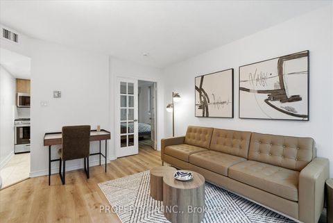 Photo 9 at 410 - 38 Elm Street, Bay Street Corridor, Toronto