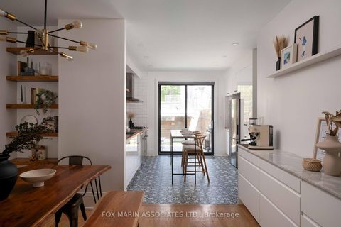 Photo 8 at 112 Wolseley Street, Bellwoods, Toronto