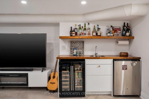 Photo 31 at 112 Wolseley Street, Bellwoods, Toronto