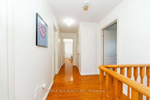 Photo 7 at 44 Mourning Dove Crescent, Malvern, Toronto