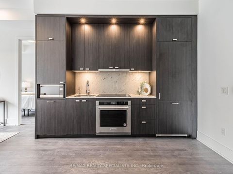Photo 11 at 1903 - 480 Front Street W, Waterfront Communities C1, Toronto