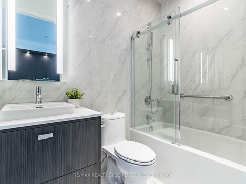 Photo 15 at 1903 - 480 Front Street W, Waterfront Communities C1, Toronto