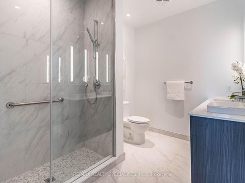 Photo 22 at 1903 - 480 Front Street W, Waterfront Communities C1, Toronto