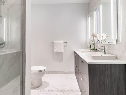 Photo 24 at 1903 - 480 Front Street W, Waterfront Communities C1, Toronto