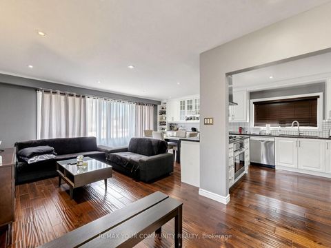 Photo 5 at 44 Lewiston Road, Dorset Park, Toronto