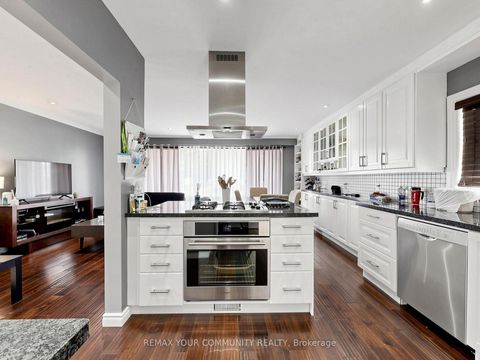 Photo 13 at 44 Lewiston Road, Dorset Park, Toronto