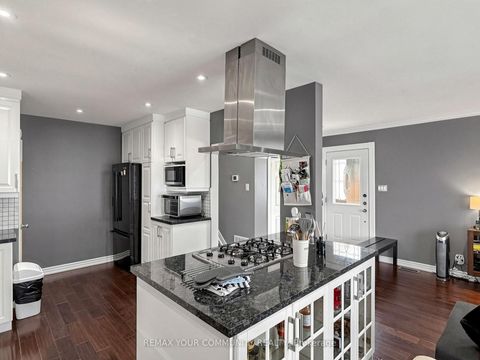 Photo 14 at 44 Lewiston Road, Dorset Park, Toronto