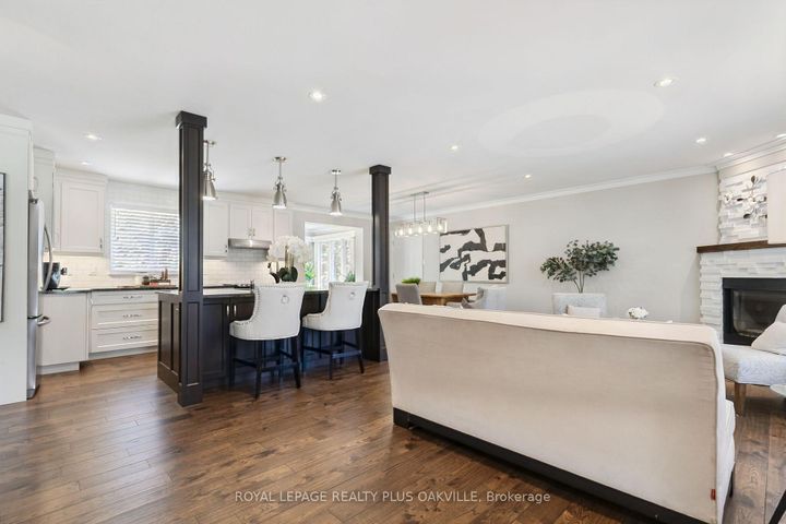 Photo 5 at 340 Clarendon Drive, Ancaster, Hamilton
