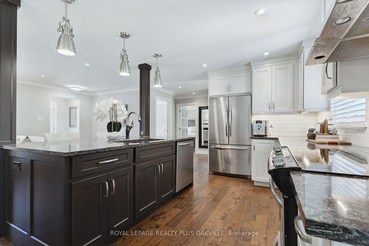 Photo 6 at 340 Clarendon Drive, Ancaster, Hamilton