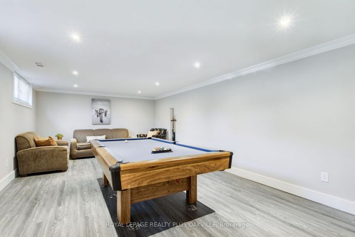 Photo 27 at 340 Clarendon Drive, Ancaster, Hamilton