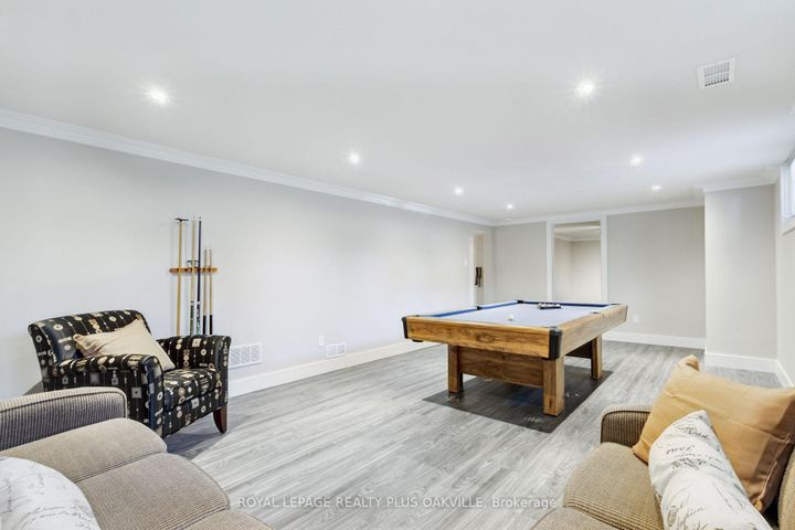 Photo 28 at 340 Clarendon Drive, Ancaster, Hamilton