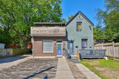 Photo 1 at 316 Dufferin Street, South Parkdale, Toronto