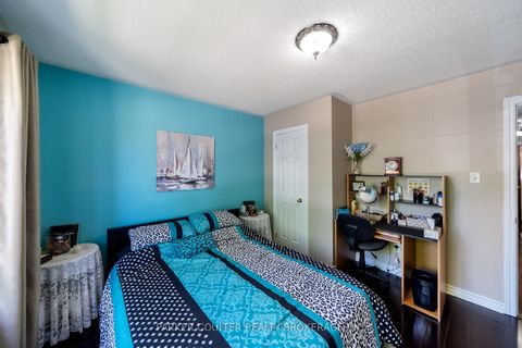 Photo 14 at 11 Watson Drive, East Bayfield, Barrie