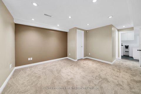 Photo 26 at 11 Watson Drive, East Bayfield, Barrie