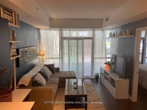Photo 5 at 217 - 20 Bruyeres Mews, Niagara, Toronto
