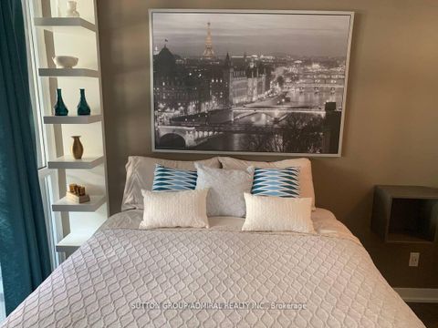 Photo 8 at 217 - 20 Bruyeres Mews, Niagara, Toronto