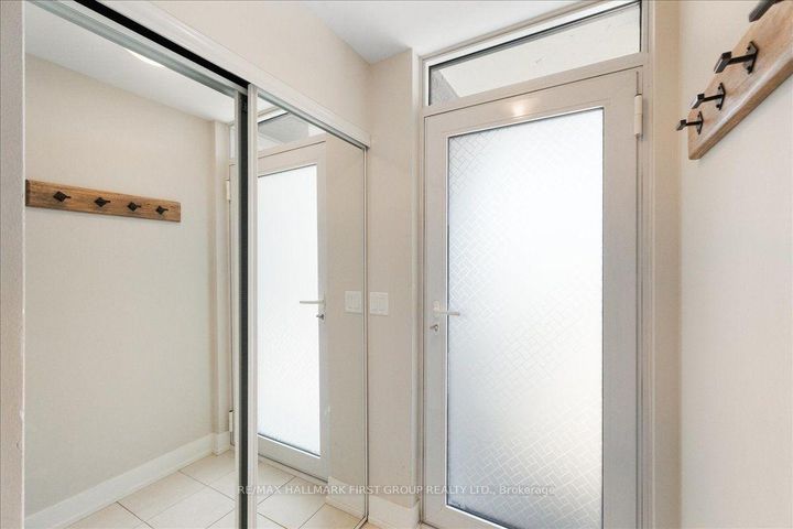 Photo 4 at TH4 - 1245 Bayly Street, Bay Ridges, Pickering