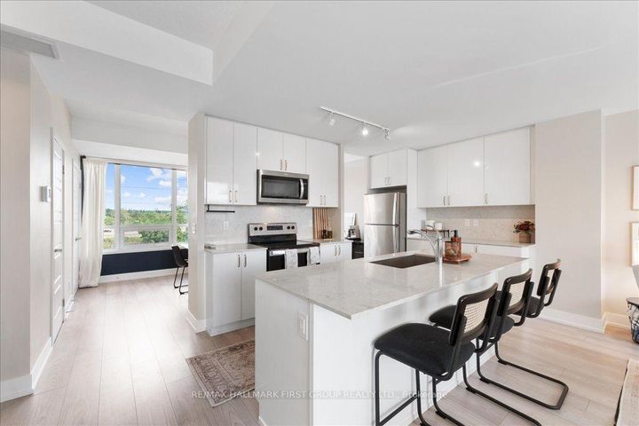 Photo 5 at TH4 - 1245 Bayly Street, Bay Ridges, Pickering