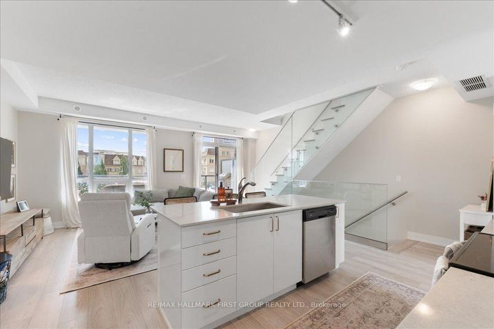 Photo 8 at TH4 - 1245 Bayly Street, Bay Ridges, Pickering