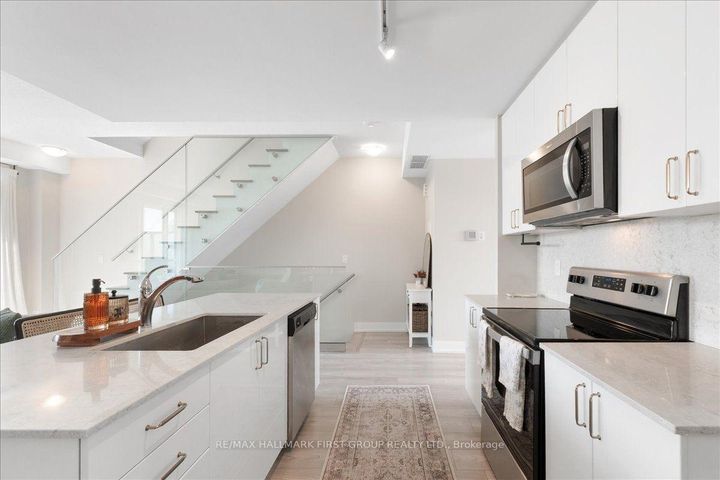 Photo 9 at TH4 - 1245 Bayly Street, Bay Ridges, Pickering