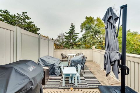 Photo 28 at 7 - 70 Hargrave Lane, York Mills, Toronto