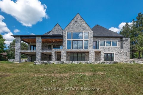 Photo 1 at 23 Valleyview Court, Kleinburg, Vaughan