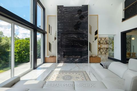 Photo 14 at 23 Valleyview Court, Kleinburg, Vaughan