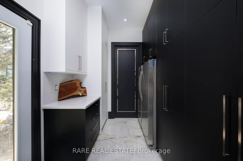 Photo 21 at 23 Valleyview Court, Kleinburg, Vaughan