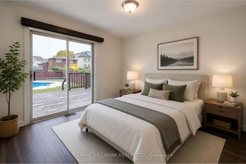 Photo 12 at 226 Lawrence Avenue, Harding, Richmond Hill