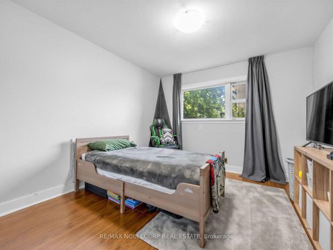 Photo 14 at 12 George McKenzie Court, Pelmo Park W5, Toronto