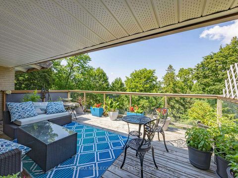 Photo 42 at 12 George McKenzie Court, Pelmo Park W5, Toronto