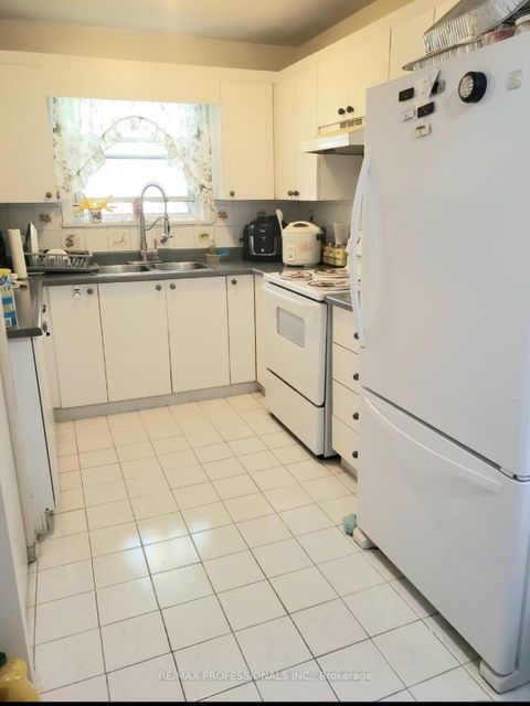 Photo 2 at 8 Bridesburg Drive, The Westway, Toronto