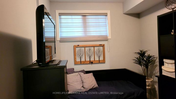 Photo 21 at 405 - 201 Pine Grove Road, Islington Woods, Vaughan