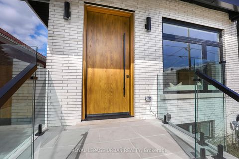 Photo 3 at 128 Floyd Avenue, Broadview North, Toronto