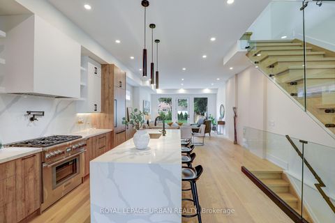 Photo 8 at 128 Floyd Avenue, Broadview North, Toronto