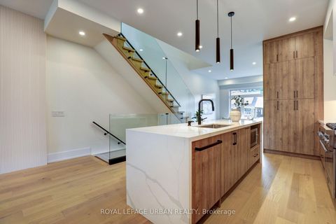 Photo 11 at 128 Floyd Avenue, Broadview North, Toronto