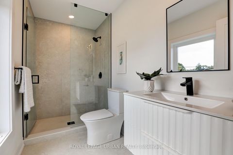 Photo 21 at 128 Floyd Avenue, Broadview North, Toronto