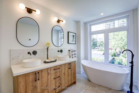 Photo 26 at 128 Floyd Avenue, Broadview North, Toronto