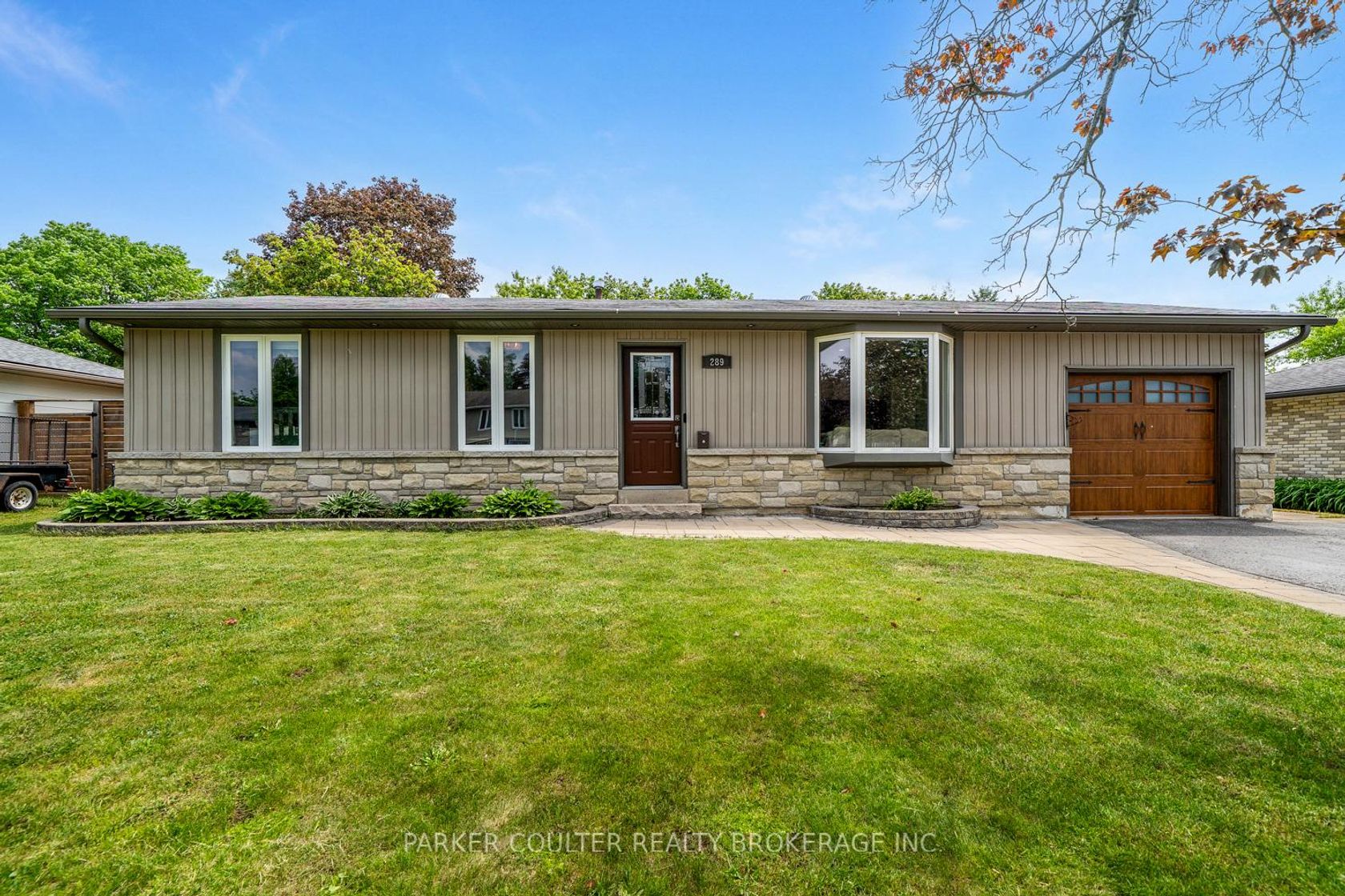 289 Pine Drive, Bayshore, Barrie photo number 2