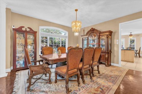 Photo 7 at 110 Velmar Drive, East Woodbridge, Vaughan