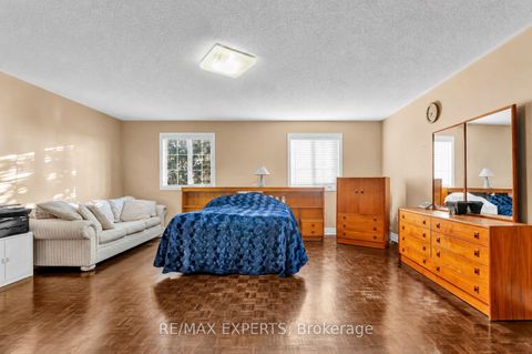 Photo 18 at 110 Velmar Drive, East Woodbridge, Vaughan