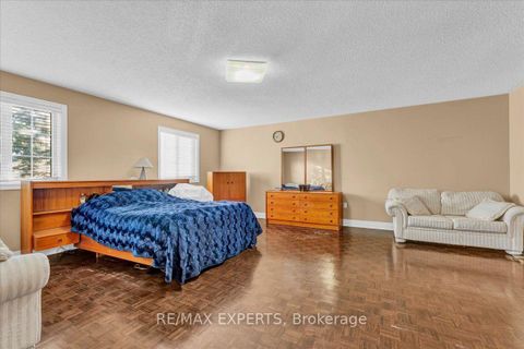 Photo 19 at 110 Velmar Drive, East Woodbridge, Vaughan