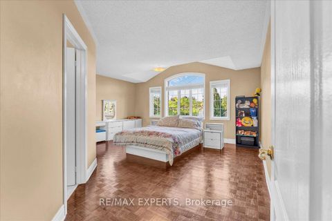 Photo 24 at 110 Velmar Drive, East Woodbridge, Vaughan
