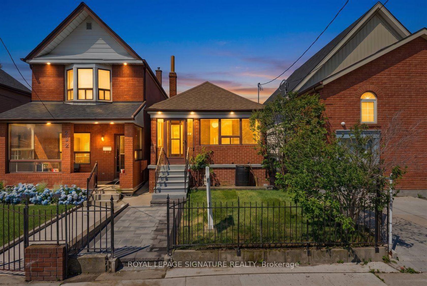 234 Nairn Avenue W, Fairbank, Toronto 