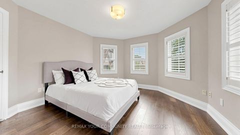 Photo 29 at 25 Guinevere Court, Mill Pond, Richmond Hill